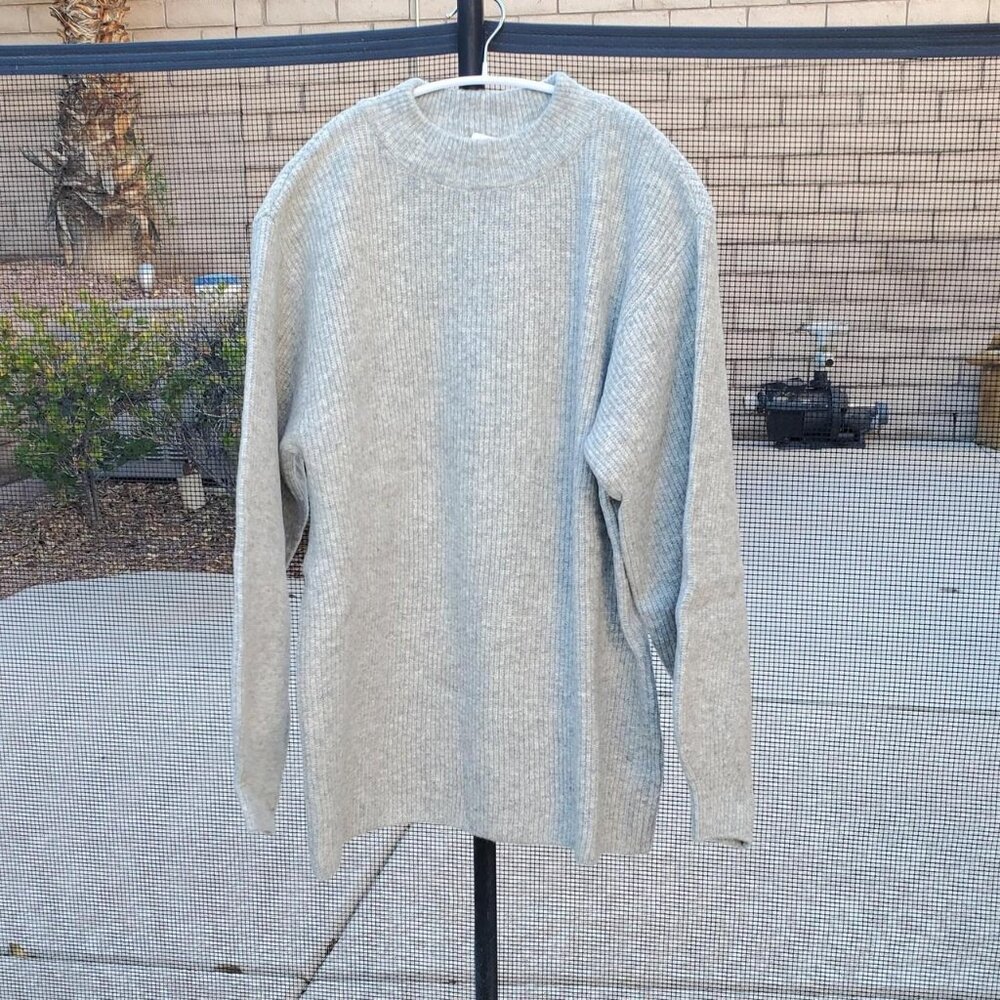 H&M Oversized Chunky Wool Blend Sweater in Grey size XS (fits up to L)